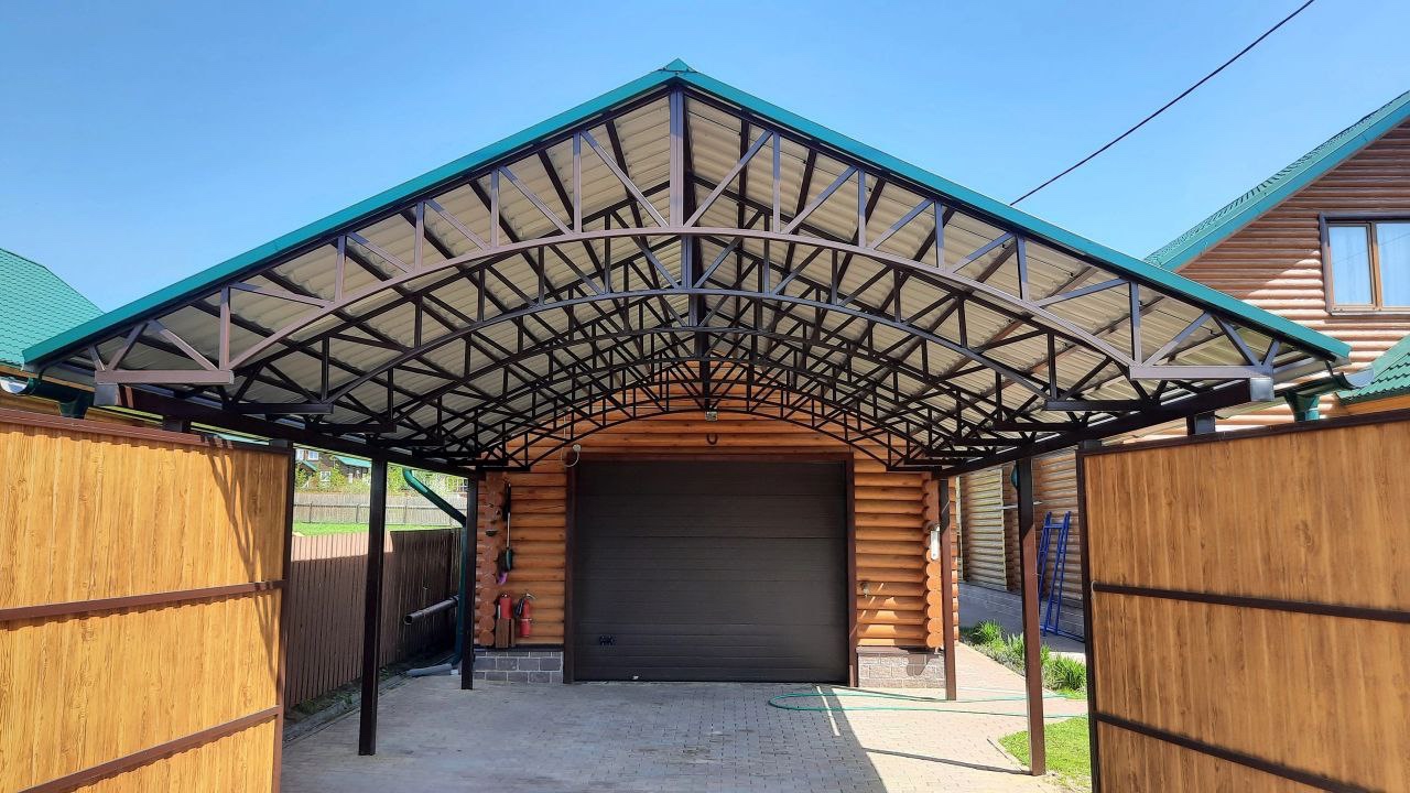 Навес для автомобиля двускатный перед гаражом Односкатный навес из сотового поликарбоната